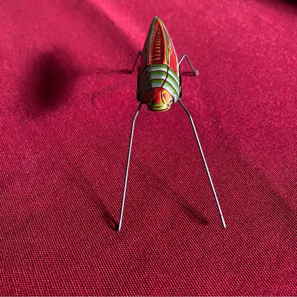 Vintage Tin Grasshopper Toy - Picture 3 of 4